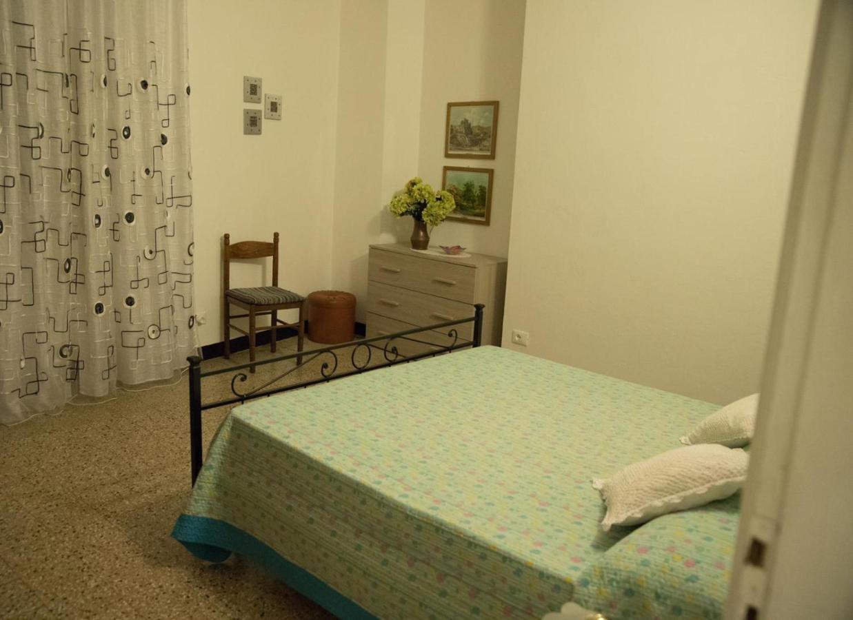 Acquadolce Apartment Леванто Екстер'єр фото